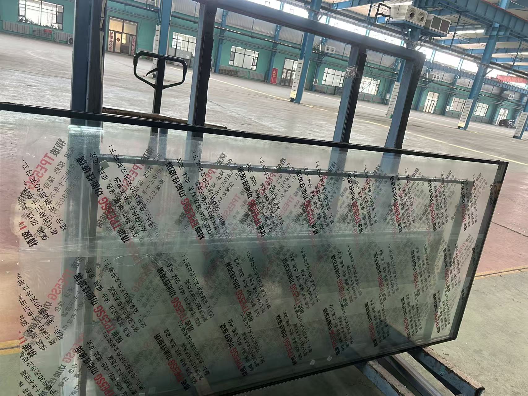 青岛市玻璃源头工厂钢化玻璃 - 价格